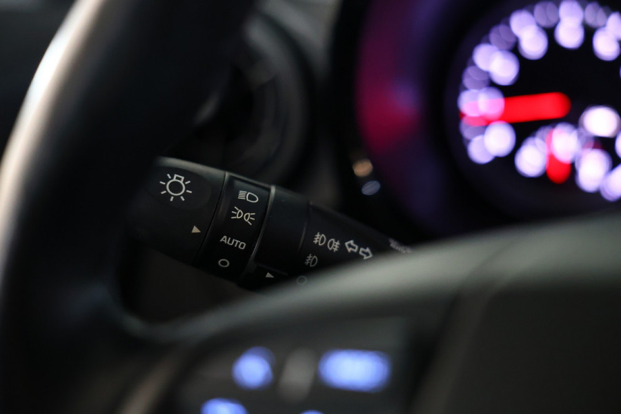 Hyundai i10 1.2 AUTOMAAT CARPLAY STOEL/STUURVW PDC LANE.AST '21