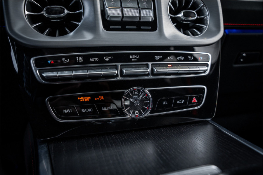 Mercedes-Benz G-Klasse G63 - Manufaktur | Nappaleder | Panorama | Burmester | Stoelkoeling & Massage