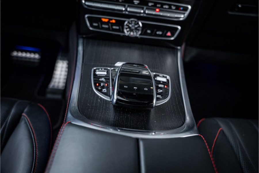 Mercedes-Benz G-Klasse G63 - Manufaktur | Nappaleder | Panorama | Burmester | Stoelkoeling & Massage