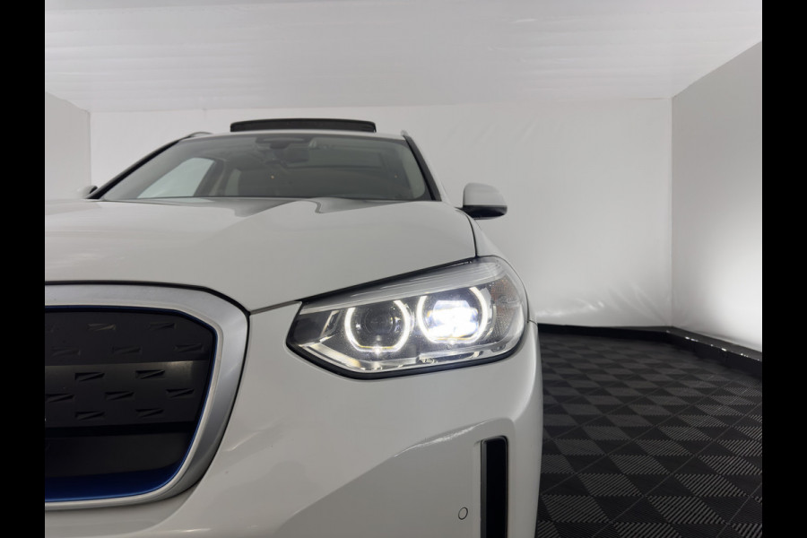 BMW iX3 Executive 80 kWh [ 3-Fase ] { SOH-96% } (INCL.BTW) Aut. *PANO | FULL-LEATHER | ADAPTIVE-CRUISE | FULL-LED | BLIND-SPOT | MEMORY-PACK | DIGI-COCKPIT | HEATED-COMFORTSEATS | CAMERA | DAB+ | NAVI-FULLMAP | 19''ALU*