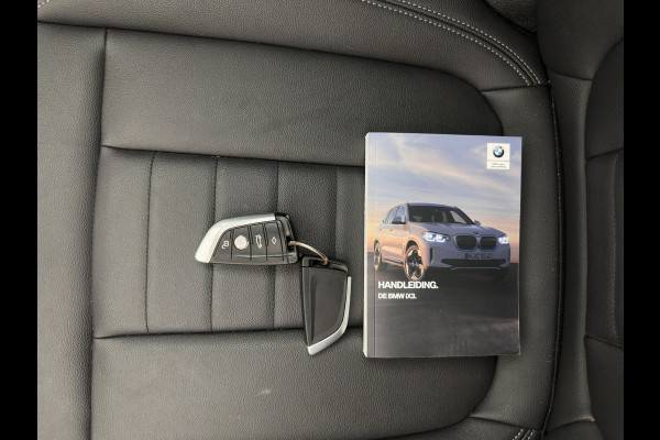 BMW iX3 Executive 80 kWh [ 3-Fase ] { SOH-96% } (INCL.BTW) Aut. *PANO | FULL-LEATHER | ADAPTIVE-CRUISE | FULL-LED | BLIND-SPOT | MEMORY-PACK | DIGI-COCKPIT | HEATED-COMFORTSEATS | CAMERA | DAB+ | NAVI-FULLMAP | 19''ALU*
