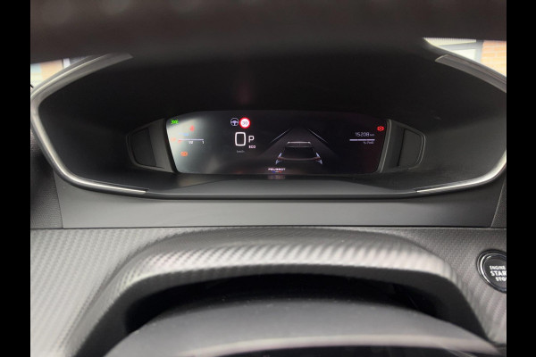 Peugeot 2008 1.2 PureTech Allure 145pk Aut.Navi Pano 360° dodehoek Camera ACC Carbon Apple Carplay & Android Auto Virtual Cockpit