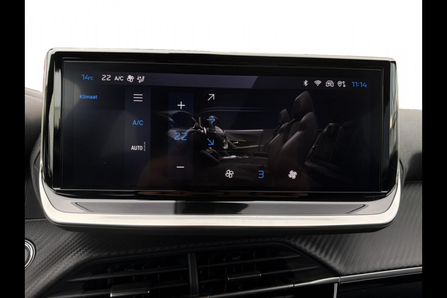 Peugeot 2008 1.2 PureTech Allure 145pk Aut.Navi Pano 360° dodehoek Camera ACC Carbon Apple Carplay & Android Auto Virtual Cockpit