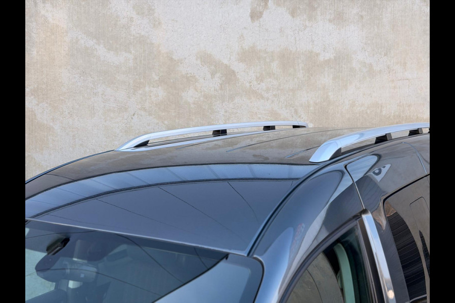 Volkswagen Caddy Maxi 1.4 TSI 7P BTW Navi CarPlay Clima Trekhaak ACC DAB+