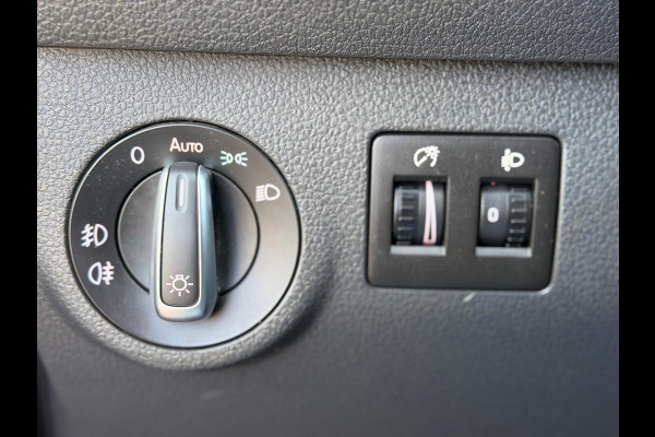 Volkswagen Caddy Maxi 1.4 TSI 7P BTW Navi CarPlay Clima Trekhaak ACC DAB+