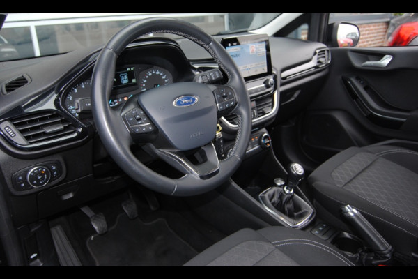 Ford Fiesta 1.0 EcoB. Active|| Apple Carplay!