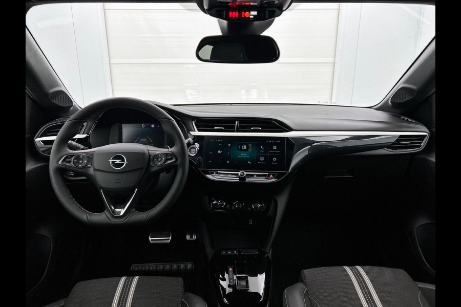 Opel Corsa 1.2 Turbo 136pk Automaat Hybrid GS Line | Navigatie | Apple Carplay/ Android Auto | Camera | Parkeersensoren | Cruise Control | Stoel- en stuurverwarming | Lichtmetalen velgen | Getinte ramen
