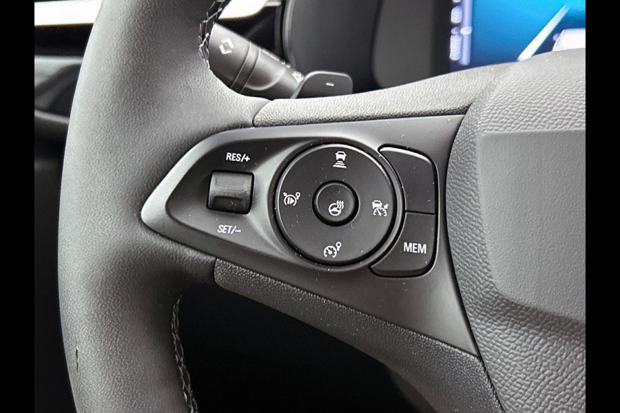 Opel Corsa 1.2 Turbo 136pk Automaat Hybrid GS Line | Navigatie | Apple Carplay/ Android Auto | Camera | Parkeersensoren | Cruise Control | Stoel- en stuurverwarming | Lichtmetalen velgen | Getinte ramen
