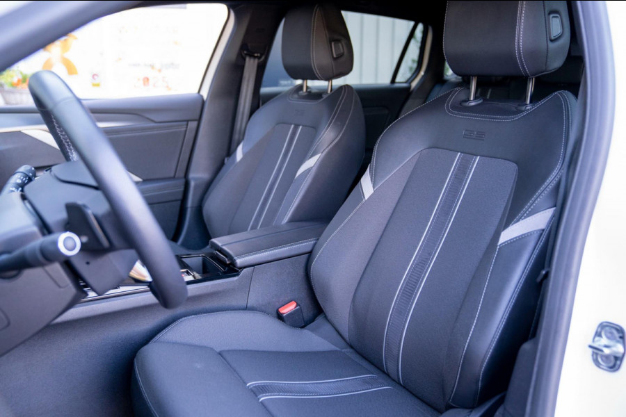 Opel Astra Sports Tourer 1.2 Turbo GS | Prijs rijklaar incl. 12 mnd garantie | LMV Climate Camera 360 PDC Carplay DAB