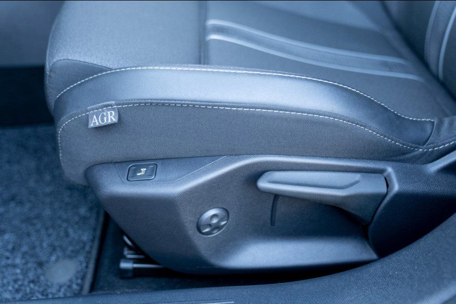 Opel Astra Sports Tourer 1.2 Turbo GS | Prijs rijklaar incl. 12 mnd garantie | LMV Climate Camera 360 PDC Carplay DAB