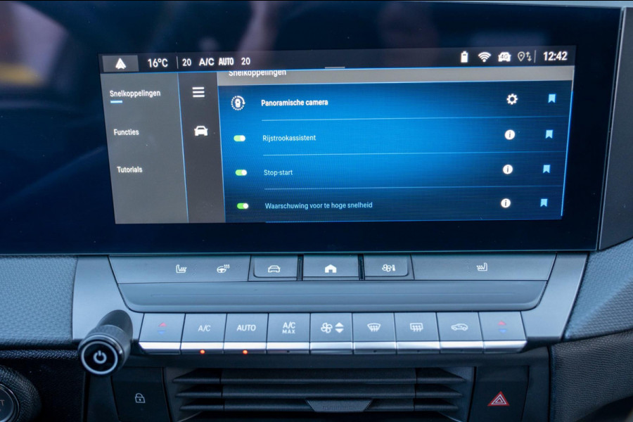 Opel Astra Sports Tourer 1.2 Turbo GS | Prijs rijklaar incl. 12 mnd garantie | LMV Climate Camera 360 PDC Carplay DAB