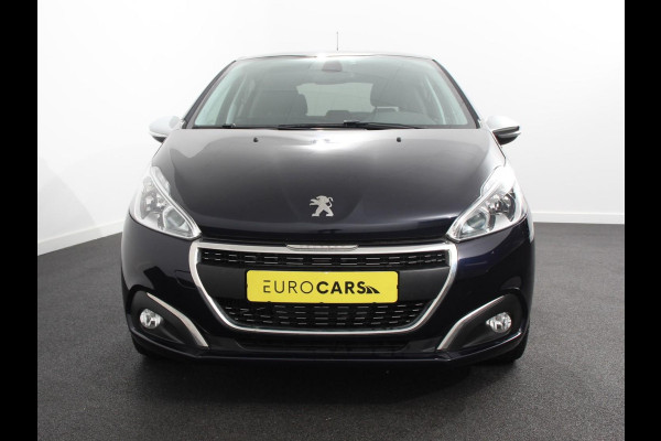 Peugeot 208 1.2 PureTech 110pk Automaat Allure | Cruise control | Parkeersensoren achter | LED | Navigatie | Climate Control | Extra Getint glas | Lichtmetalen Velgen