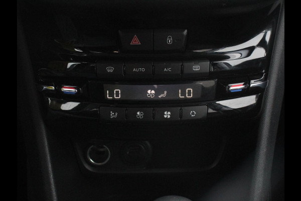 Peugeot 208 1.2 PureTech 110pk Automaat Allure | Cruise control | Parkeersensoren achter | LED | Navigatie | Climate Control | Extra Getint glas | Lichtmetalen Velgen