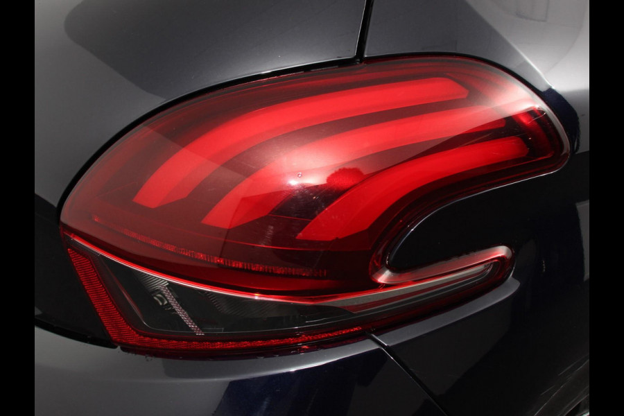 Peugeot 208 1.2 PureTech 110pk Automaat Allure | Cruise control | Parkeersensoren achter | LED | Navigatie | Climate Control | Extra Getint glas | Lichtmetalen Velgen