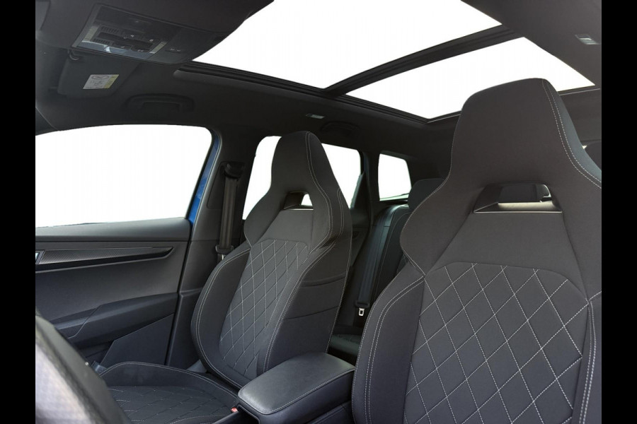 Škoda Karoq 1.5 TSI ACT Sportline Business|Pano Trekhaak Dealer OH Sportstoelen App Connect ACC Canton Elektrische kofferklep Nap