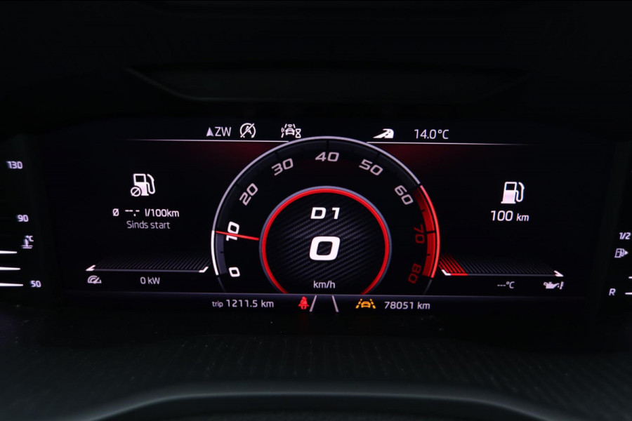 Škoda Karoq 1.5 TSI ACT Sportline Business|Pano Trekhaak Dealer OH Sportstoelen App Connect ACC Canton Elektrische kofferklep Nap