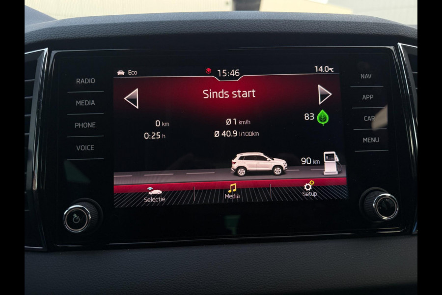 Škoda Karoq 1.5 TSI ACT Sportline Business|Pano Trekhaak Dealer OH Sportstoelen App Connect ACC Canton Elektrische kofferklep Nap