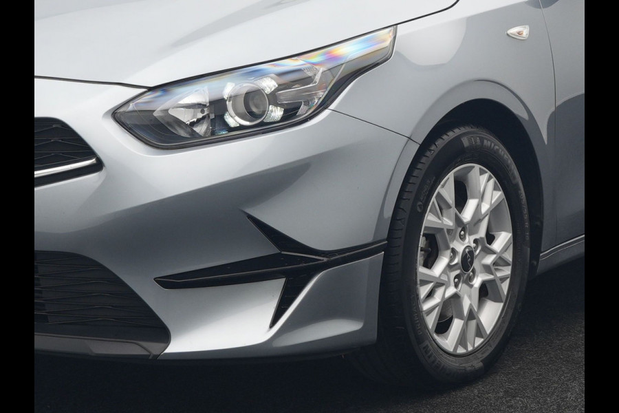 Kia Ceed Sportswagon 1.0 T-GDi ComfortLine 101pk Dealer O.H. | Camera | Apple Carplay | Stoelen & Stuur Verwarmd | Cruise Control | DAB |
