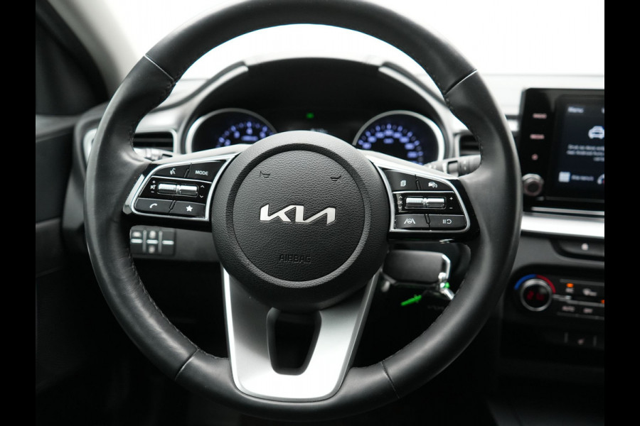 Kia Ceed Sportswagon 1.0 T-GDi ComfortLine 101pk Dealer O.H. | Camera | Apple Carplay | Stoelen & Stuur Verwarmd | Cruise Control | DAB |