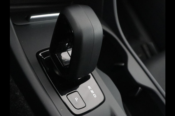 Volvo XC40 1.5 T4 Recharge Business | Adaptive cruise | Camera | Carplay | Navigatie | Full LED | 18'' | Parkeerhulp | Digital Cockpit | PHEV | Plug In