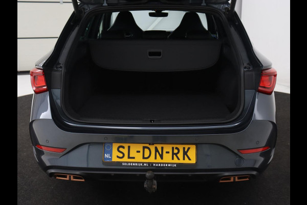 CUPRA Leon 1.4 eHybrid VZ | 245pk | Trekhaak | Stoelverwarming | Adaptive cruise | Carplay | Navigatie | Stuurverwarming | Keyless | Full LED | Sportstoelen | PHEV | Plug In