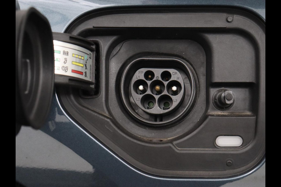 CUPRA Leon 1.4 eHybrid VZ | 245pk | Trekhaak | Stoelverwarming | Adaptive cruise | Carplay | Navigatie | Stuurverwarming | Keyless | Full LED | Sportstoelen | PHEV | Plug In