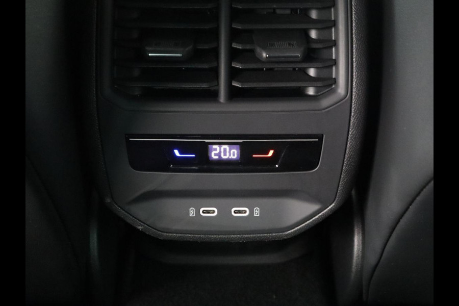 CUPRA Leon 1.4 eHybrid VZ | 245pk | Trekhaak | Stoelverwarming | Adaptive cruise | Carplay | Navigatie | Stuurverwarming | Keyless | Full LED | Sportstoelen | PHEV | Plug In