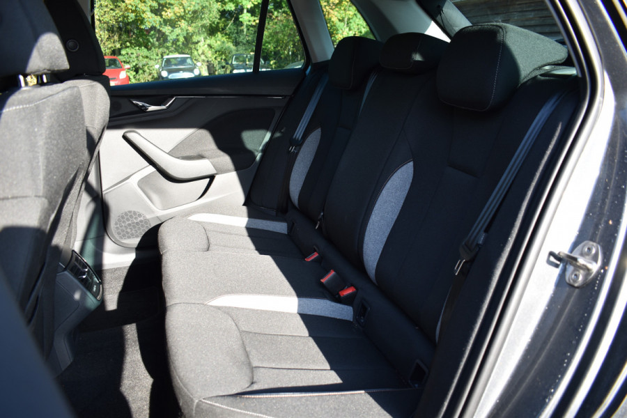 Škoda Kamiq TSI 115PK DSG SELECTION CAMERA/ACC/CARPLAY