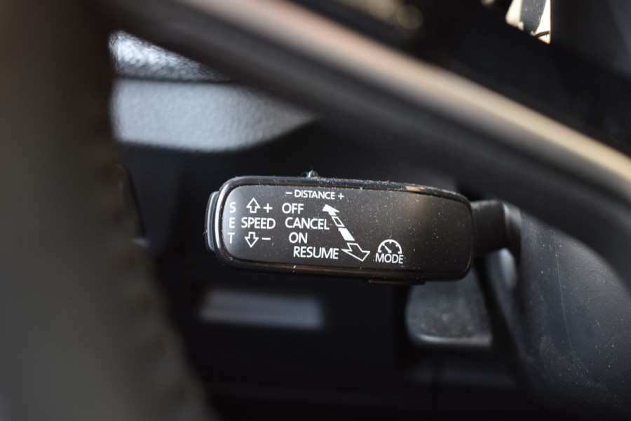 Škoda Kamiq TSI 115PK DSG SELECTION CAMERA/ACC/CARPLAY