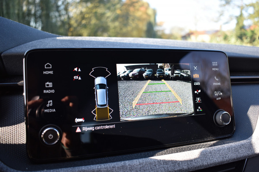 Škoda Kamiq TSI 115PK DSG SELECTION CAMERA/ACC/CARPLAY