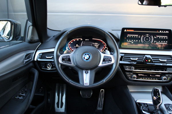 BMW 5 Serie 530e Business Edition Plus | M-SPORT | BTW | PANO | H/K | HUD | 360 | KEYLESS | STUURVERW | ADAPTIEF ONDERSTEL |