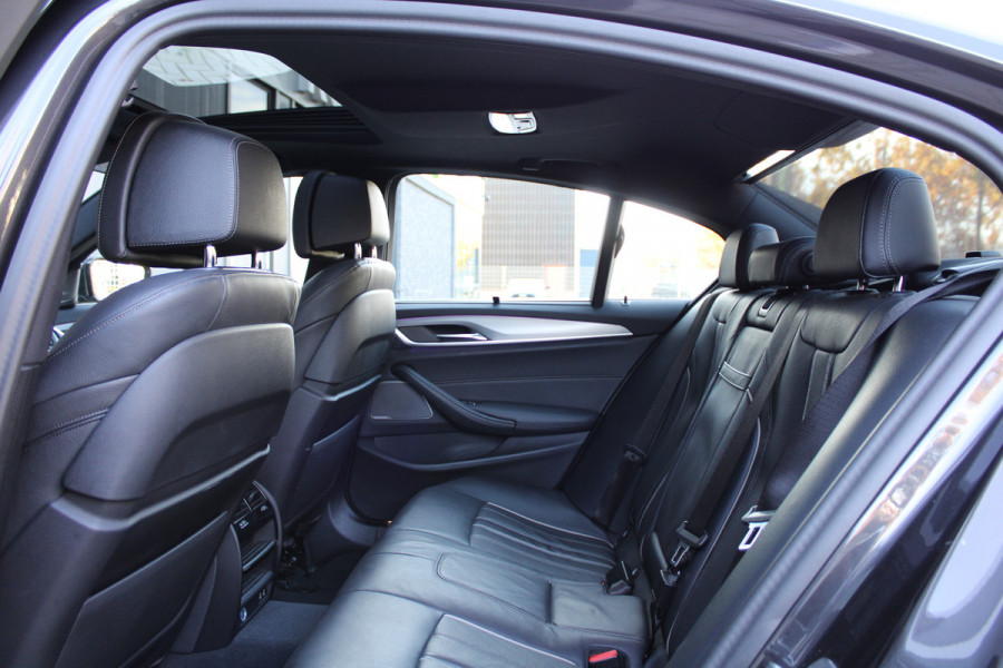 BMW 5 Serie 530e Business Edition Plus | M-SPORT | BTW | PANO | H/K | HUD | 360 | KEYLESS | STUURVERW | ADAPTIEF ONDERSTEL |