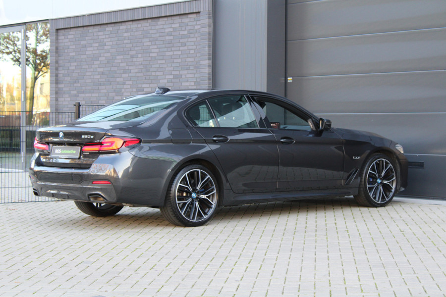 BMW 5 Serie 530e Business Edition Plus | M-SPORT | BTW | PANO | H/K | HUD | 360 | KEYLESS | STUURVERW | ADAPTIEF ONDERSTEL |