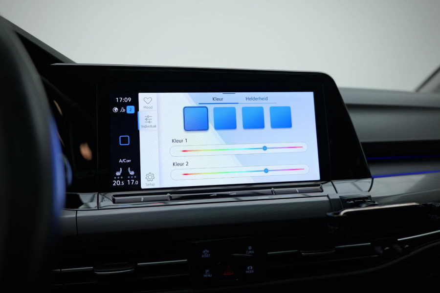 Volkswagen Golf 1.5 TSI Highline Business R |Pano|Memory|Camera|Massage|