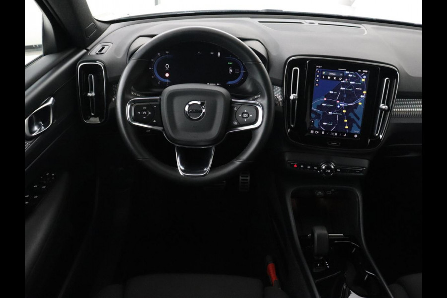 Volvo XC40 Recharge Core | Stoel & stuurverwarming | 20'' | Camera | Carplay | Navigatie | Getint glas | Full LED | DAB | Parkeerhulp | Inscription metallic lak