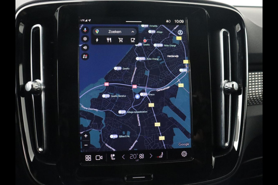 Volvo XC40 Recharge Core | Stoel & stuurverwarming | 20'' | Camera | Carplay | Navigatie | Getint glas | Full LED | DAB | Parkeerhulp | Inscription metallic lak