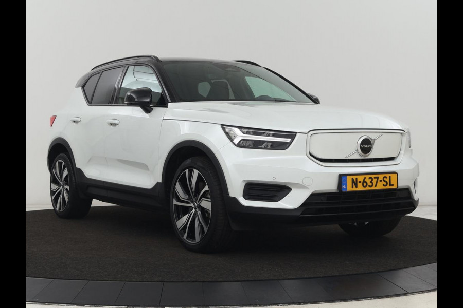 Volvo XC40 Recharge Core | Stoel & stuurverwarming | 20'' | Camera | Carplay | Navigatie | Getint glas | Full LED | DAB | Parkeerhulp | Inscription metallic lak