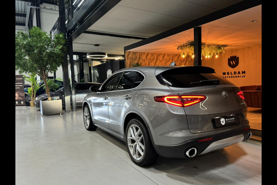 Alfa Romeo Stelvio 2.0 Turbo First Edition Garantie Memory StuurVW StoelVW Camera Elek Achterklep Leder Cruise Clima Navi Rijklaar