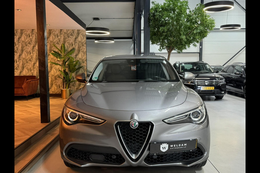 Alfa Romeo Stelvio 2.0 Turbo First Edition Garantie Memory StuurVW StoelVW Camera Elek Achterklep Leder Cruise Clima Navi Rijklaar