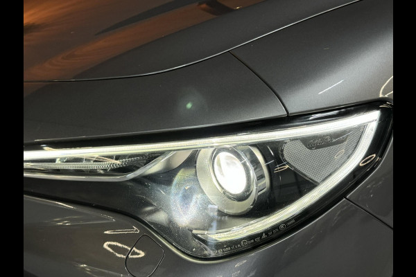 Alfa Romeo Stelvio 2.0 Turbo First Edition Garantie Memory StuurVW StoelVW Camera Elek Achterklep Leder Cruise Clima Navi Rijklaar