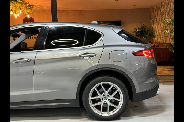 Alfa Romeo Stelvio 2.0 Turbo First Edition Garantie Memory StuurVW StoelVW Camera Elek Achterklep Leder Cruise Clima Navi Rijklaar