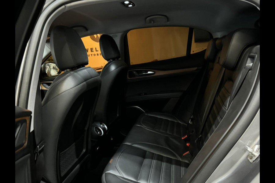 Alfa Romeo Stelvio 2.0 Turbo First Edition Garantie Memory StuurVW StoelVW Camera Elek Achterklep Leder Cruise Clima Navi Rijklaar