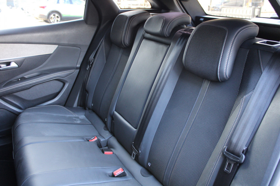 Peugeot 3008 1.2 PureTech GT | BTW | CAMERA | ACC | DODEHOEK | KEYLESS |