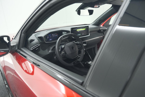 Peugeot 2008 PureTech 130 EAT8 GT | 360 Camera | Stoelmassage | Adaptieve Cruise Control | Dodehoekdetectie