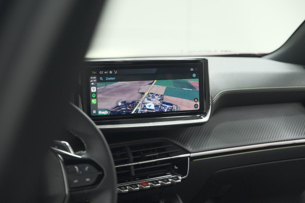 Peugeot 2008 PureTech 130 EAT8 GT | 360 Camera | Stoelmassage | Adaptieve Cruise Control | Dodehoekdetectie