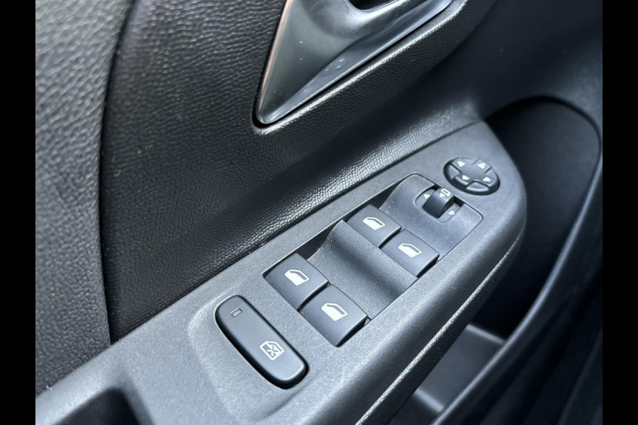 Opel Corsa 1.2 GS Line Achteruitrijcamera | Apple\Android carplay | Airco