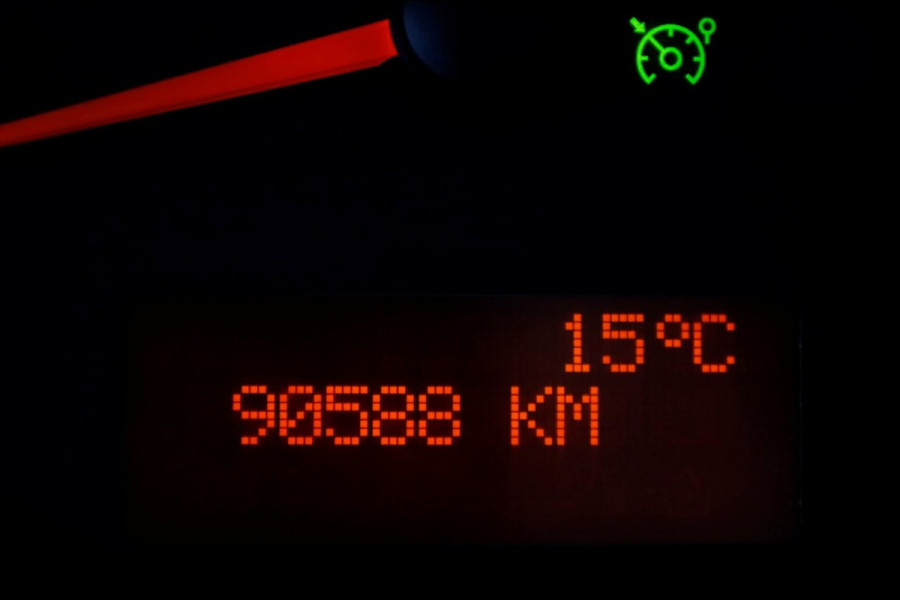 Renault Master T35 2.3 dCi 130pk E6 L2H2 Airco/Inrichting/2x Schuifdeur 09-2019