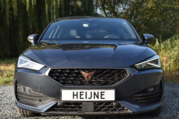 CUPRA Leon e-HYBRID 204PK DSG BUSINESS SPORT LEDER/CAMERA/NAVI/CARPLAY
