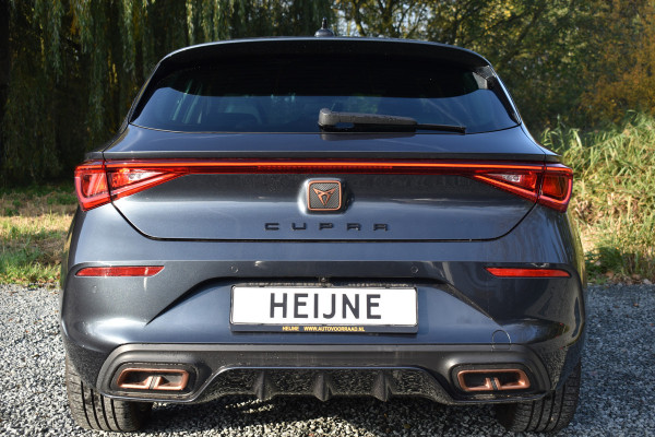 CUPRA Leon e-HYBRID 204PK DSG BUSINESS SPORT LEDER/CAMERA/NAVI/CARPLAY