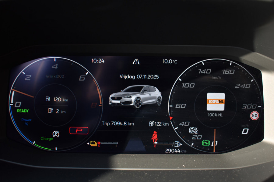 CUPRA Leon e-HYBRID 204PK DSG BUSINESS SPORT LEDER/CAMERA/NAVI/CARPLAY